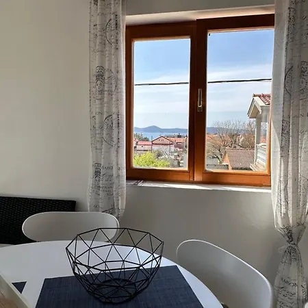 Orange&blue Apartment