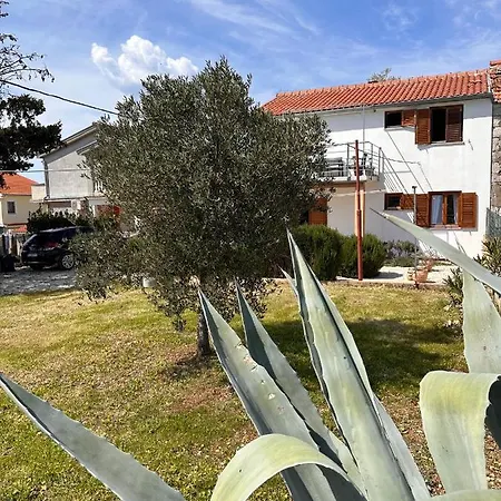 Orange&blue Apartman